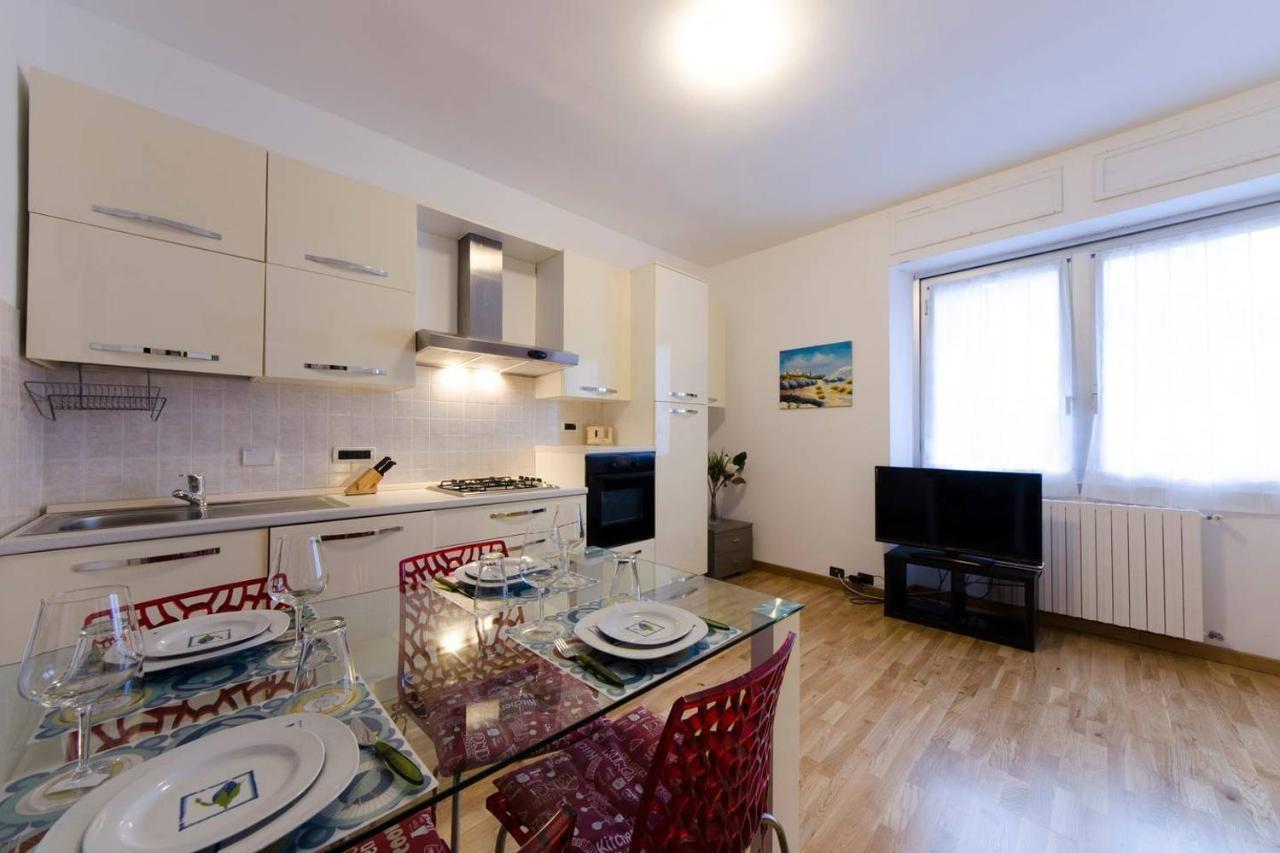 Altido Elegant 1 Bedroom Apt Moments From The Sea Genova Kültér fotó